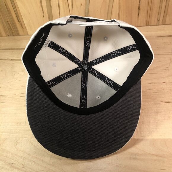 XFL Football Snapback Hat White OSFM Brand New - Picture 6 of 7